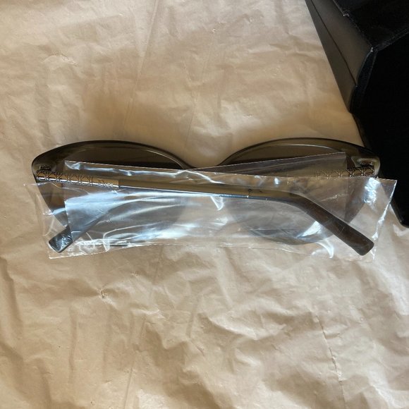 Dior PICADILLY smoke gray marble chrome black arm lightweight cat eye sunglasses main image 7